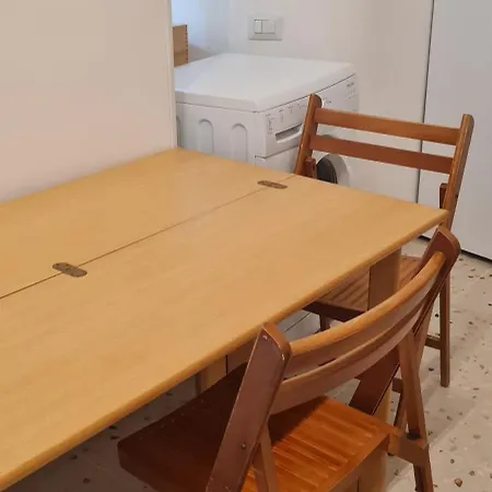 Rosa Bianca * ساليرنو